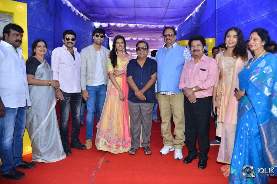 2-States-Movie-Opening